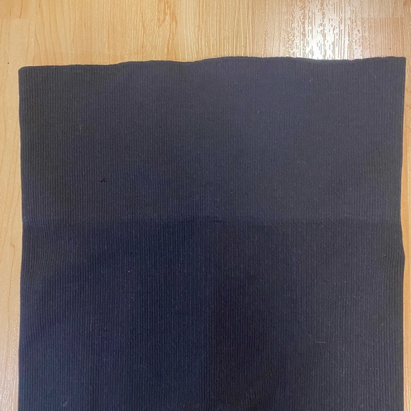 Never Worn Spanx Ribbed Leggings with Tummy control. XL. - Picture 2 of 5